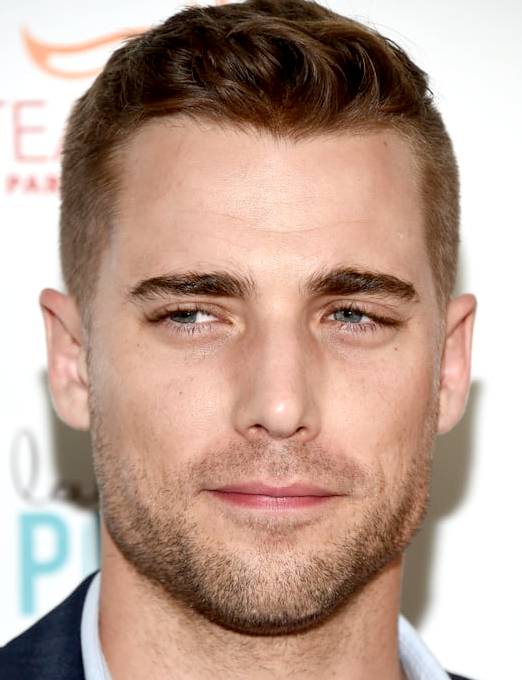 Dustin Milligan